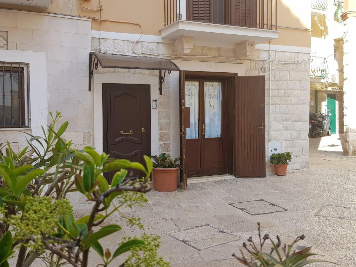 B&B Gallina 18 Bari Bagian luar foto